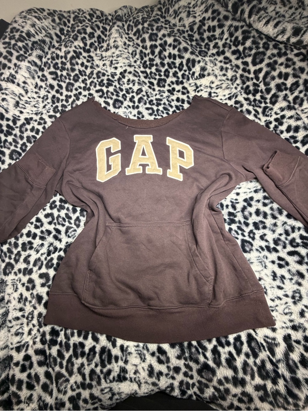 GAP Off-the-Shoulder Brown Sweatshirt with Tan Logo